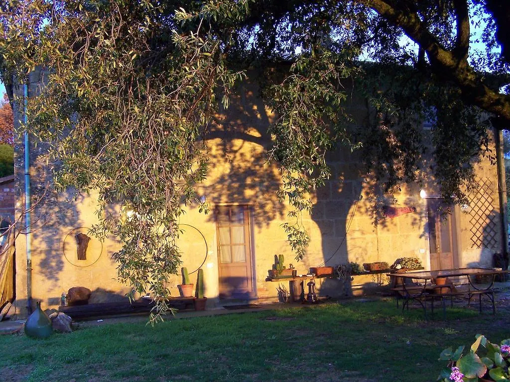 Farm stay Agri-Bio Podere Santa Palmira Villa Pomarance